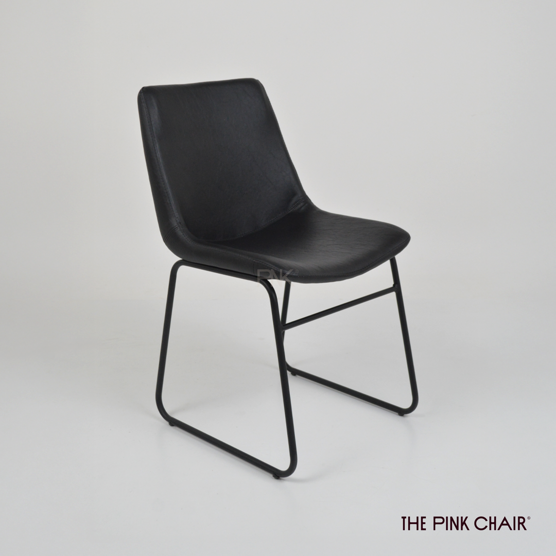 silla-li04-tapizado-smooth-habano-trineo-negro