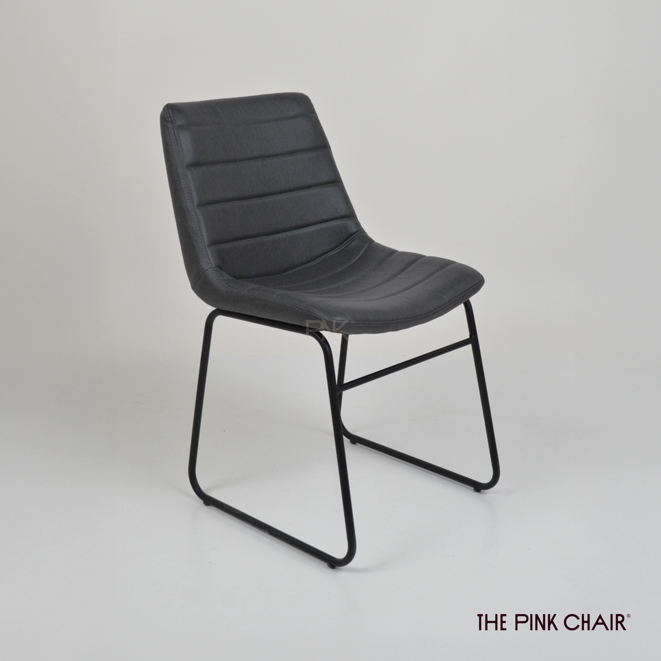 silla-ki04-tapizado-talampaya-grisoscuro-trineo-negro