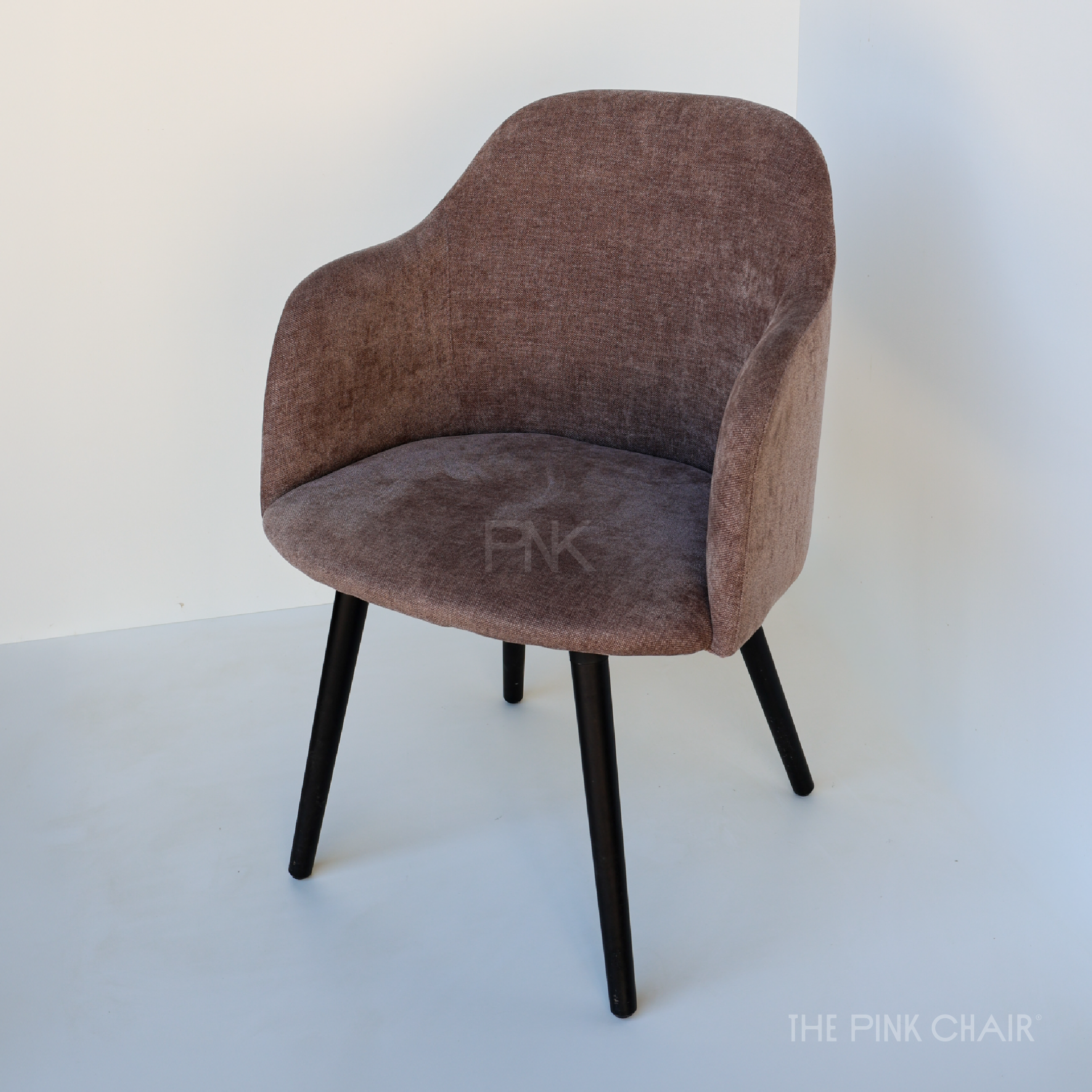 sillon-sll01-tapizado-thor-gamuza-madera-negra_4